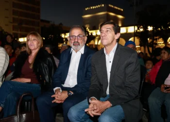 El gobernador Sadir encabezó la reinauguración de la histórica Glorieta de Plaza Belgrano