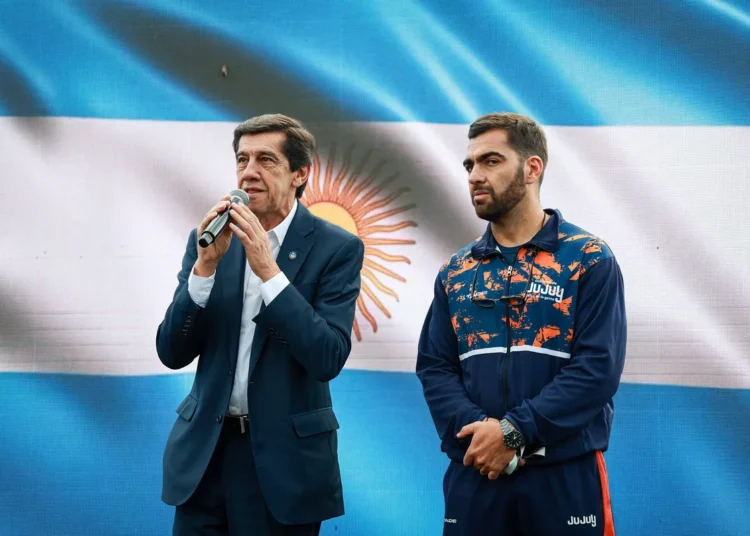 Con presencia del gobernador Sadir, se corrió el trail por el Día Grande de Jujuy en León