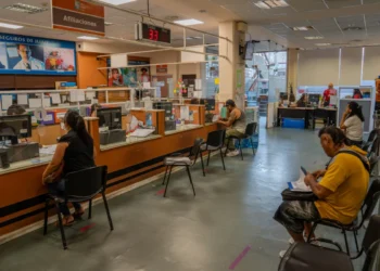 Más de 60 farmacias adheridas al plan de entrega descentralizada del ISJ