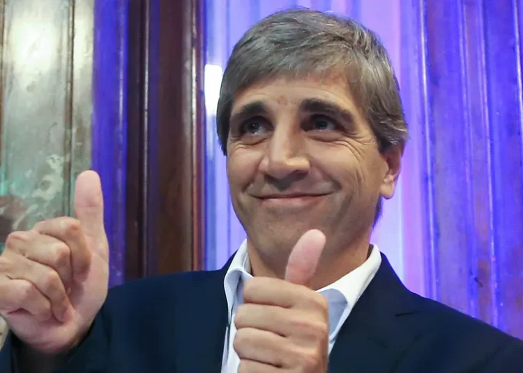 Luis Caputo anunció que las exportaciones PyME alcanzaron su nivel más alto en 13 años