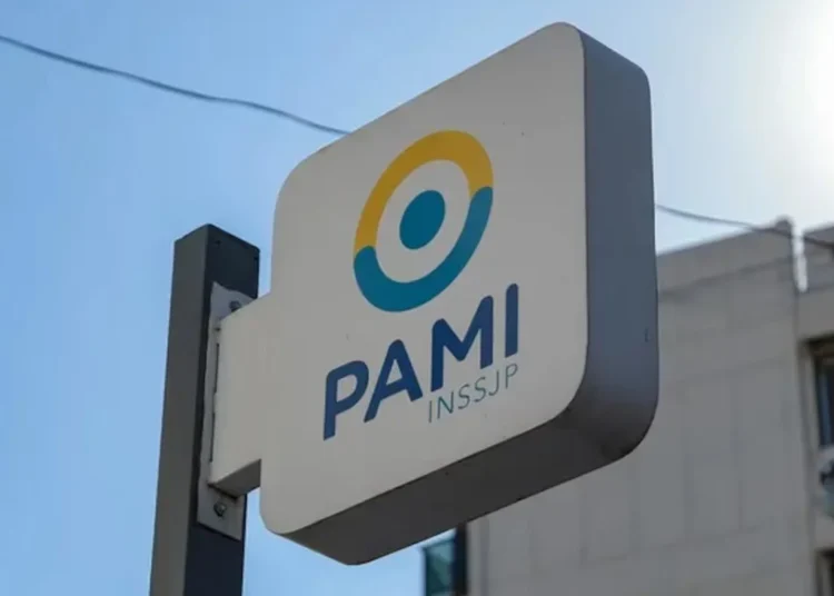 Paro nacional de 72 horas de médicos de cabecera y odontólogos de PAMI