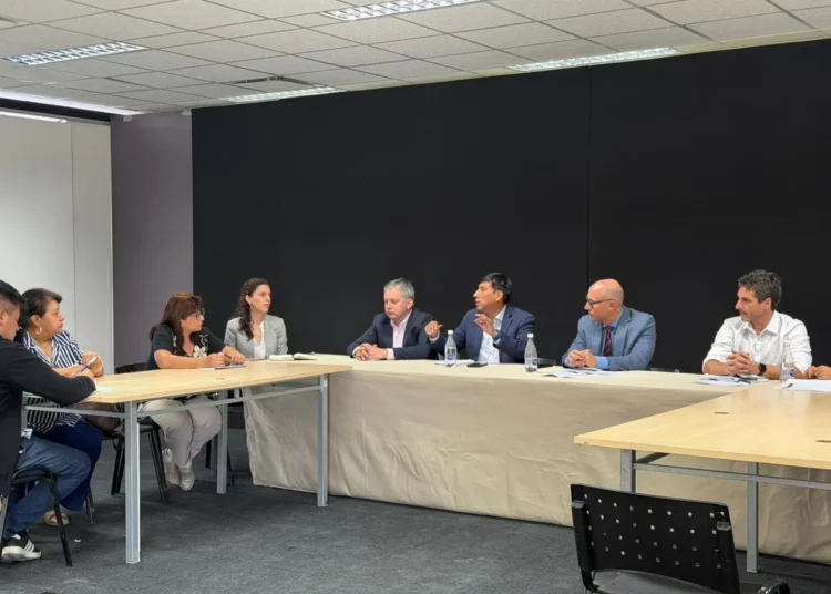 El Gobierno de Jujuy planteó un adelantamiento del aumento salarial