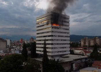 Susto en el Poder Judicial: evacuaron el edificio de Tribunales de Jujuy por un principio de incendio