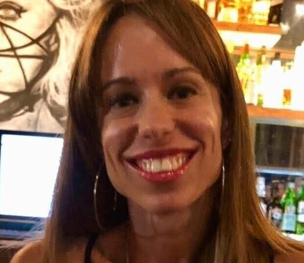 Funcionaria con OnlyFans cayó por lavado de dinero del juego ilegal y perfiles falsos