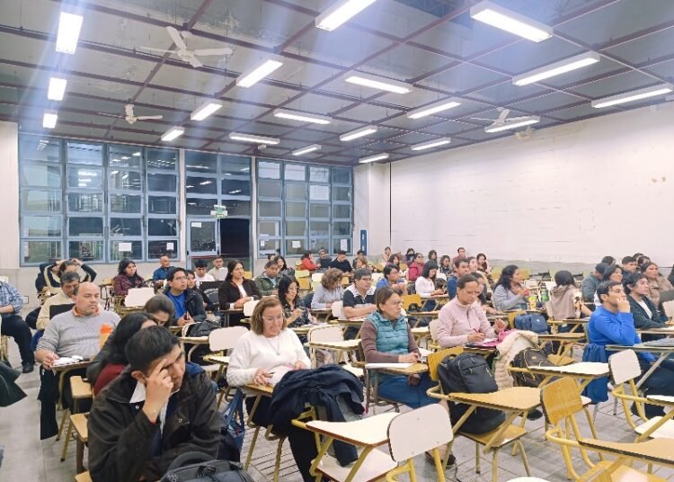 La UNJu lanzó el programa “Experience AI” para capacitar docentes en Inteligencia Artificial