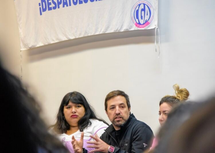Nicolás Kreplak participó del Encuentro de Gordes y pidió despatologizar los cuerpos en el sistema de salud