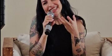 “Latinaje” en casa: Cazzu brindó una emotiva conferencia de prensa antes de su histórico show en el Estadio 23 de Agosto