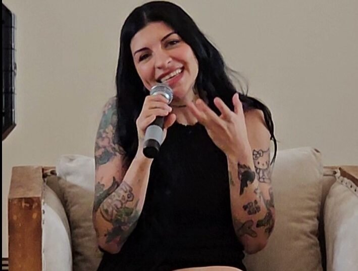 “Latinaje” en casa: Cazzu brindó una emotiva conferencia de prensa antes de su histórico show en el Estadio 23 de Agosto